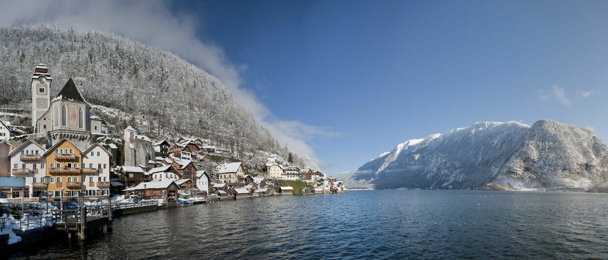 Hallstatt und der Hallstätter See im Winter