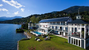 bain public << Kärntner Badehaus >>
